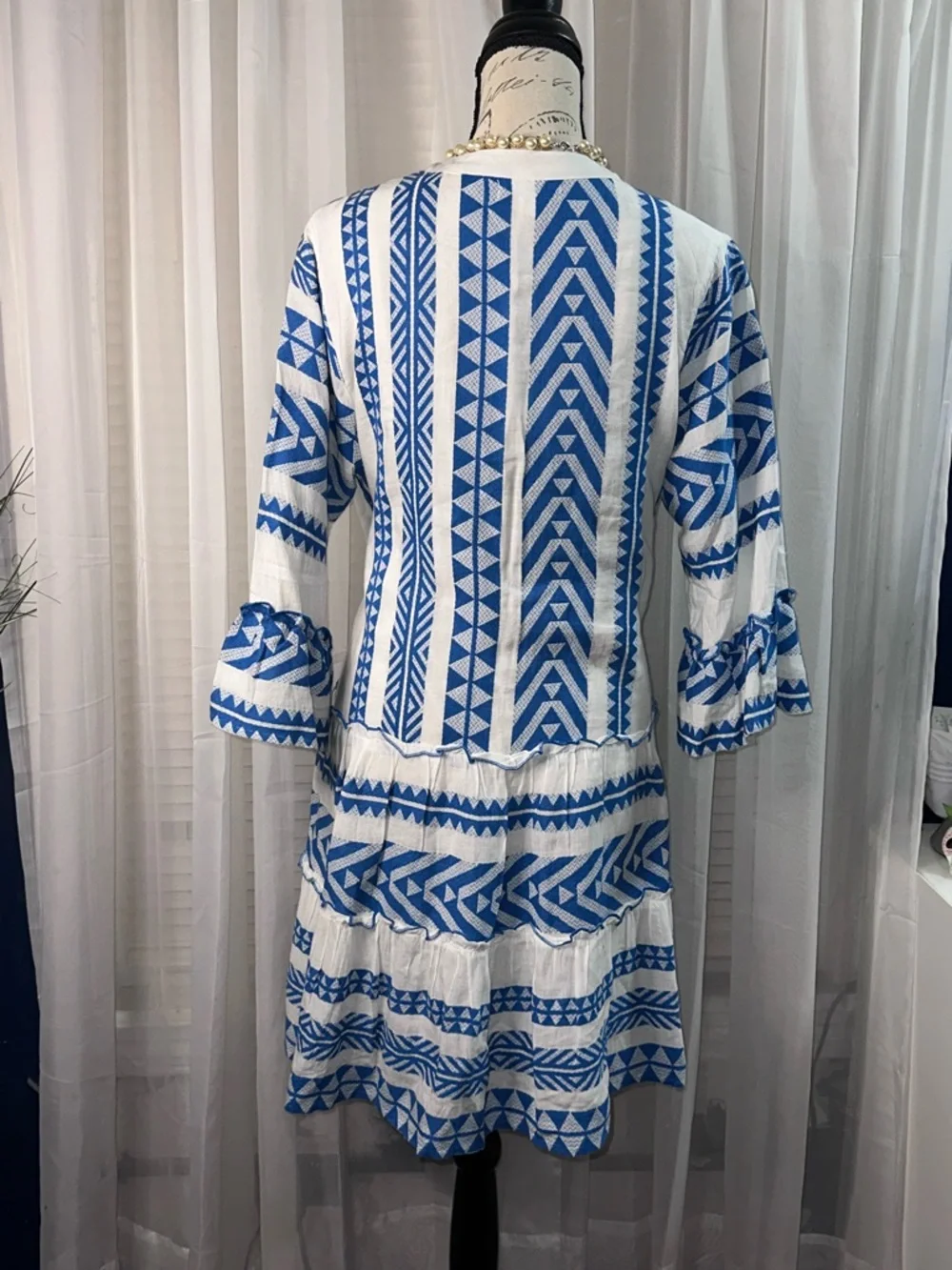 THML Light Blue and White Women's Top - Picture 6 of 9